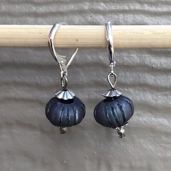 Blue & silver earrings - Picture 3 of 3